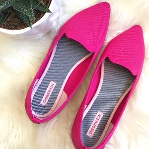 Geisswein hot pink pointed toe flats